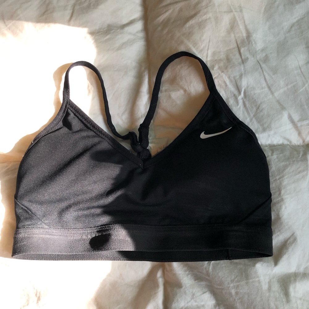 nike sports bra